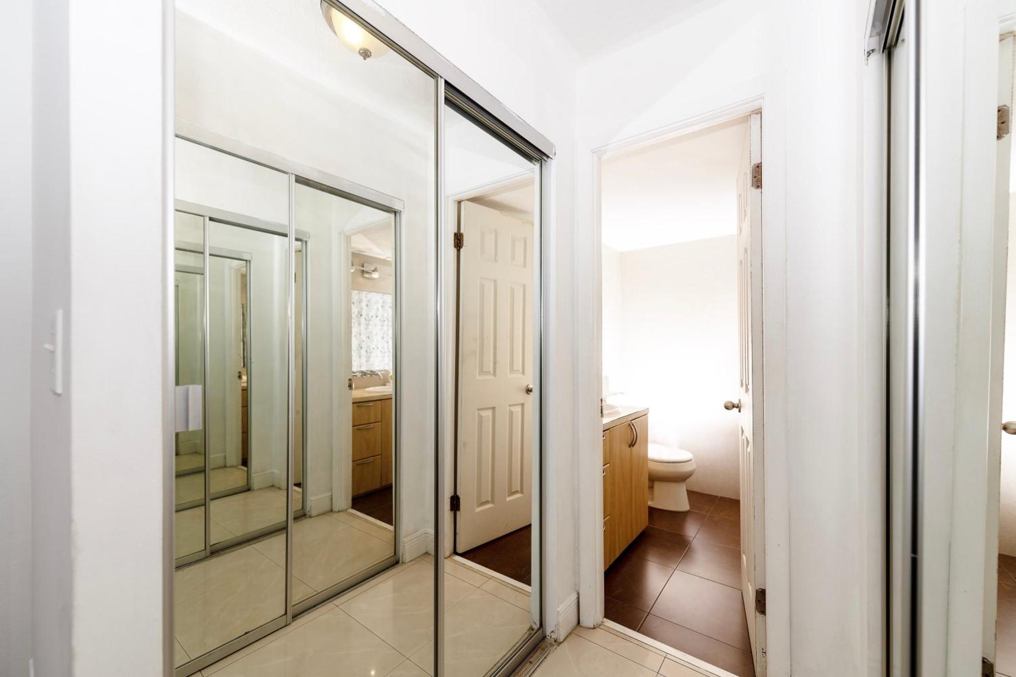 Sobe Apartments Miami Beach Bagian luar foto